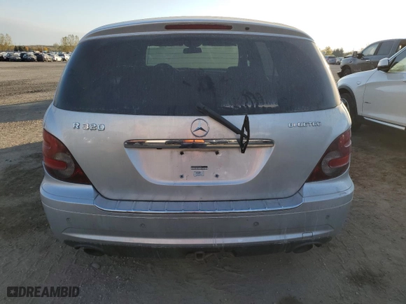 2009 Mercedes-Benz R-Class 3.0L BlueTEC with VIN 4JGCB25E69A093861, listed as a Copart auction lot 71836314 with 227,130 mi miles and Clean Title. Bid and sale history available at carsss.com. Image 6.