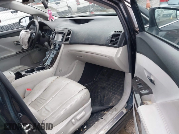 2013 Toyota Venza LE with VIN 4T3BK3BB2DU085282, listed as a IAAI auction lot 42012723 with 106,971 mi miles. Bid and sale history available at carsss.com. Image 5.