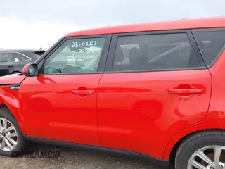 2018 Kia Soul + with VIN KNDJP3A57J7554267, listed as a IAAI auction lot 41941836 with 52,600 mi miles. Bid and sale history available at carsss.com. Image 15.