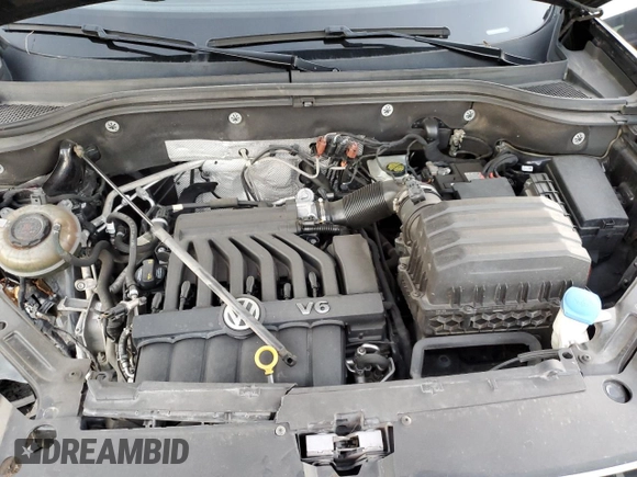 2018 Volkswagen Atlas SEL Premium with VIN 1V2NR2CAXJC573725, listed as a Copart auction lot 81723714 with 97,157 mi miles and Salvage title. Bid and sale history available at DreamBid. Image 13.