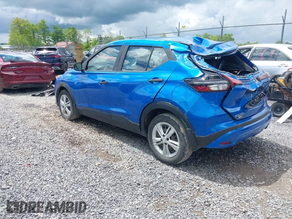 2022 Nissan Kicks S z VIN 3N1CP5BV1NL481274, wystawiony jako IAAI lot #42259040 z przebiegiem 32 082 mil mil oraz . Historia ofert i sprzedaży dostępna na DreamBid. Obrazek 3.