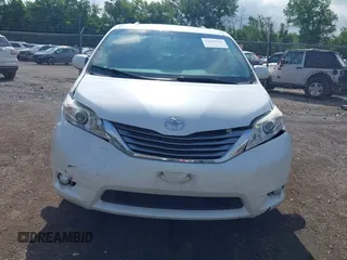 2016 Toyota Sienna XLE with VIN 5TDYK3DC4GS748888, listed as a IAAI auction lot 42605968 with 164,811 mi miles and . Bid and sale history available at DreamBid. Image 12.