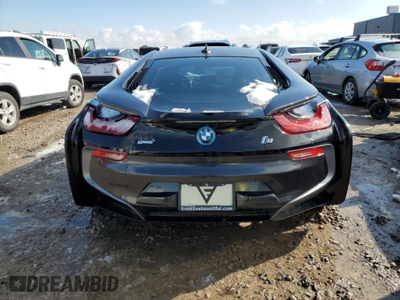 2015 BMW i8 z VIN WBY2Z2C51FV392465, wystawiony jako Copart lot #46313565 z przebiegiem Nie podano mil oraz Czysty tytuł • Clean title. Historia ofert i sprzedaży dostępna na DreamBid. Obrazek 6.