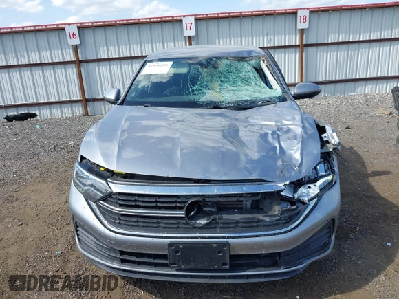 2024 Volkswagen Jetta S with VIN 3VW5M7BU4RM030919, listed as a IAAI auction lot 42552225 with 39,504 mi miles and . Bid and sale history available at DreamBid. Image 12.