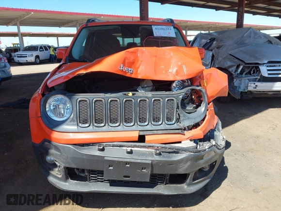 2017 Jeep Renegade Latitude z VIN ZACCJBBB5HPE78859, wystawiony jako IAAI lot #42206353 z przebiegiem 93 613 mil mil oraz . Historia ofert i sprzedaży dostępna na DreamBid. Obrazek 12.