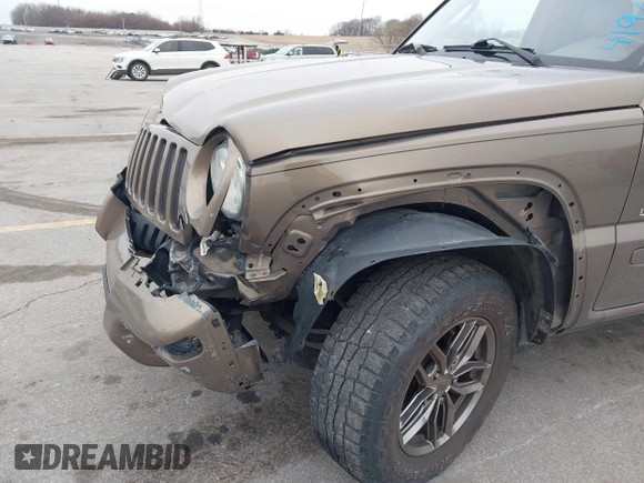 2002 Jeep Liberty Limited with VIN 1J8GL58K02W223852, listed as a IAAI auction lot 41966846 with 101,775 mi miles and . Bid and sale history available at carsss.com. Image 6.