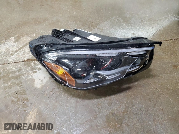 2024 Mercedes-Benz GLE 450 z VIN 4JGFB5KB1RB177783, wystawiony jako Copart lot #51010185 z przebiegiem 13 100 mil mil oraz Szkoda całkowita • Salvage title. Historia ofert i sprzedaży dostępna na DreamBid. Obrazek 12.