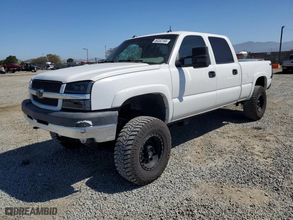 2003 Chevrolet Silverado 2500HD LS with VIN 1GCHK23U83F256329, listed as a Copart auction lot 50202185 with 198,365 mi miles and Salvage Title. Bid and sale history available at carsss.com. Image 1.