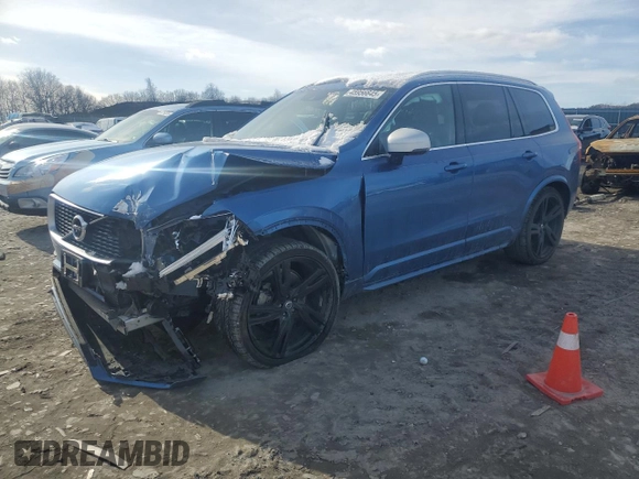 2016 Volvo XC90 T6 R-Design z VIN YV4A22PM0G1031687, wystawiony jako Copart lot #45956645 z przebiegiem 113 508 mil mil oraz Szkoda całkowita • Salvage title. Historia ofert i sprzedaży dostępna na DreamBid. Obrazek 1.