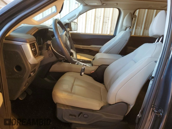 2024 Ford Expedition Max XLT with VIN 1FMJK1H80REA52884, listed as a Copart auction lot 42295015 with 17,469 mi miles and Salvage title. Bid and sale history available at DreamBid. Image 7.