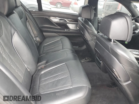 2018 BMW 7 Series 750i with VIN WBA7F0C58JGM23743, listed as a Copart auction lot 63465144 with 44,580 mi miles and Salvage Title. Bid and sale history available at carsss.com. Image 10.