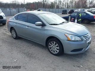 2014 Nissan Sentra SV with VIN 3N1AB7AP0EY340168, listed as a IAAI auction lot 41915292 with 141,702 mi miles. Bid and sale history available at carsss.com. Image 1.
