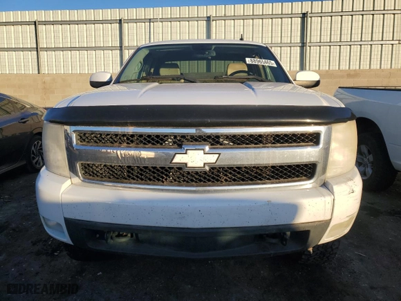 2008 Chevrolet Silverado 1500 LTZ with VIN 2GCEK19Y981224253, listed as a Copart auction lot 88965465 with 146,118 mi miles and Salvage Title. Bid and sale history available at carsss.com. Image 5.