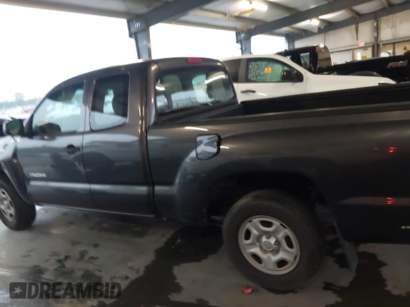 2013 Toyota Tacoma with VIN 5TFTX4CN6DX022220, listed as a IAAI auction lot 42184443 with 94,918 mi miles and . Bid and sale history available at DreamBid. Image 14.