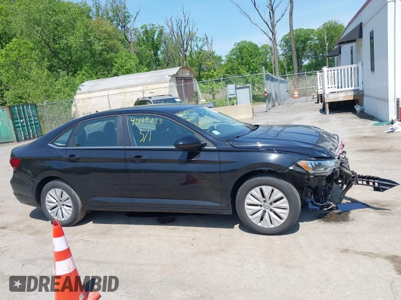 2019 Volkswagen Jetta S with VIN 3VWC57BU2KM163253, listed as a IAAI auction lot 42169215 with 91,978 mi miles and . Bid and sale history available at DreamBid. Image 13.