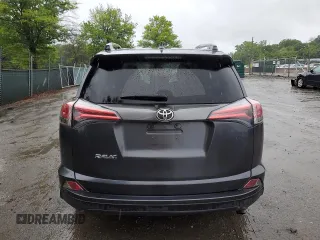 2017 Toyota RAV4 LE z VIN JTMZFREV5HJ130828, wystawiony jako Copart lot #58400825 z przebiegiem 99 116 mil mil oraz Szkoda całkowita • Salvage title. Historia ofert i sprzedaży dostępna na DreamBid. Obrazek 6.