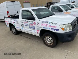 2008 Toyota Tacoma with VIN 5TENX22N38Z590874, listed as a IAAI auction lot 41853807 with 1 mi miles. Bid and sale history available at carsss.com. Image 1.
