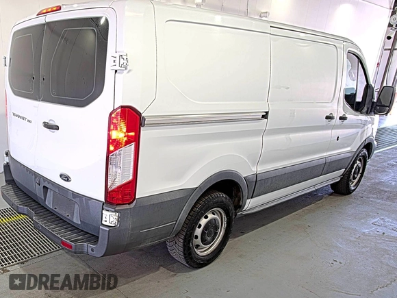 2018 Ford Transit with VIN 1FTYE1YM6JKA52868, listed as a IAAI auction lot 42229582 with 142,519 mi miles and . Bid and sale history available at carsss.com. Image 1.