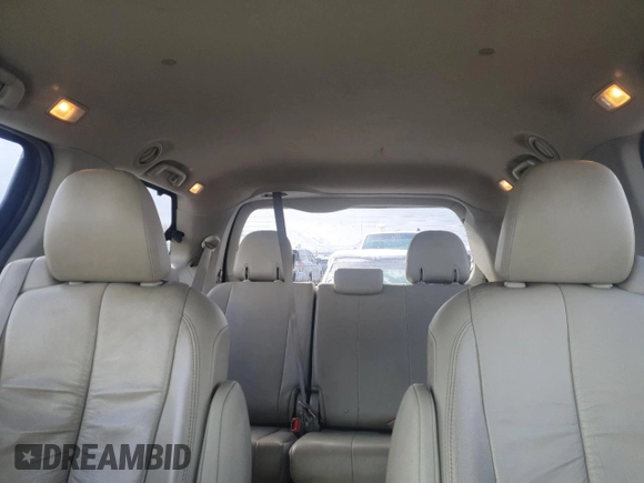 2012 Toyota Sienna XLE with VIN 5TDDK3DC0CS033695, listed as a Copart auction lot 49472385 with 190,954 mi miles and Clean Title. Bid and sale history available at carsss.com. Image 10.