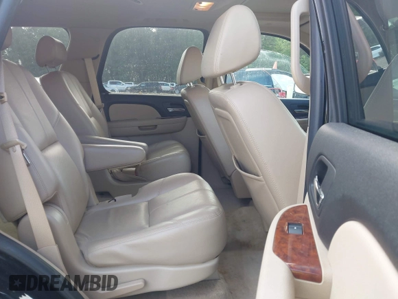 2008 Chevrolet Tahoe LTZ with VIN 1GNFK13068J154019, listed as a IAAI auction lot 42439167 with 276,174 mi miles and . Bid and sale history available at DreamBid. Image 8.