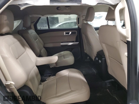 2021 Ford Explorer XLT with VIN 1FMSK8DH8MGA25562, listed as a Copart auction lot 42580855 with 35,462 mi miles and Salvage Title. Bid and sale history available at carsss.com. Image 11.