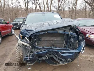 2020 GMC Sierra 1500 Denali с VIN 1GTU9FEL2LZ162726, выставлен на аукционе IAAI как лот 41442855 с пробегом 142 272 миль миль и . История ставок и продаж доступна на DreamBid. Изображение 11.