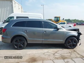 2014 Audi Q7 S line Prestige with VIN WA1DGAFE2ED015034, listed as a IAAI auction lot 42443990 with 51,612 mi miles and . Bid and sale history available at DreamBid. Image 14.