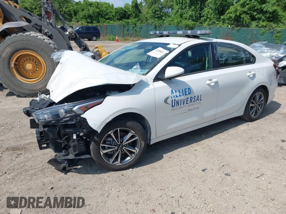 2023 Kia Forte LXS z VIN 3KPF24AD8PE636700, wystawiony jako IAAI lot #42055266 z przebiegiem 7 344 mil mil oraz . Historia ofert i sprzedaży dostępna na DreamBid. Obrazek 19.