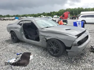 2017 Dodge Challenger SXT z VIN 2C3CDZAG4HH616975, wystawiony jako Copart lot #59321655 z przebiegiem 138 353 mil mil oraz Szkoda całkowita • Salvage title. Historia ofert i sprzedaży dostępna na DreamBid. Obrazek 4.