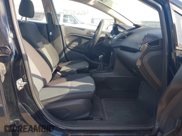 2017 Ford Fiesta S z VIN 3FADP4AJ5HM112691, wystawiony jako IAAI lot #41668249 z przebiegiem 60 514 mil mil oraz . Historia ofert i sprzedaży dostępna na DreamBid. Obrazek 5.