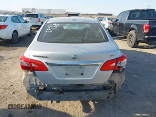 2018 Nissan Sentra SV with VIN 3N1AB7AP6JL643365, listed as a IAAI auction lot 42033621 with 113,297 mi miles. Bid and sale history available at carsss.com. Image 17.