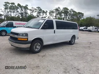 2018 Chevrolet Express Passenger LT с VIN 1GAZGPFG7J1334935, выставлен на аукционе IAAI как лот 41697084 с пробегом 72 571 миль миль и . История ставок и продаж доступна на DreamBid. Изображение 2.