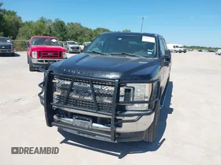 2017 Ford F-250 Lariat with VIN 1FT7W2BT9HEE70915, listed as a IAAI auction lot 42808317 with 229,023 mi miles and . Bid and sale history available at DreamBid. Image 6.