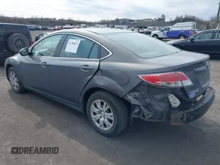 2011 Mazda Mazda6 i Sport with VIN 1YVHZ8BH3B5M07854, listed as a IAAI auction lot 41780621 with 175,036 mi miles. Bid and sale history available at carsss.com. Image 3.