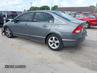 2011 Honda Civic LX-S z VIN 19XFA1F67BE009605, wystawiony jako IAAI lot #41946797 z przebiegiem 150 180 mil mil oraz . Historia ofert i sprzedaży dostępna na DreamBid. Obrazek 3.