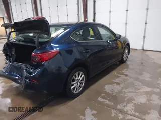 2016 Mazda 3 i Sport z VIN 3MZBM1U73GM324865, wystawiony jako IAAI lot #42317090 z przebiegiem 120 697 mil mil oraz . Historia ofert i sprzedaży dostępna na DreamBid. Obrazek 4.