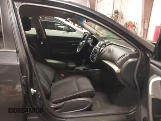 2018 Nissan Altima SR with VIN 1N4AL3AP6JC296186, listed as a IAAI auction lot 40828985 with 102,181 mi miles and . Bid and sale history available at DreamBid. Image 5.