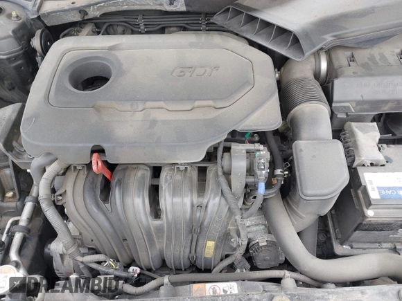 2018 Hyundai Sonata Sport with VIN 5NPE34AF0JH710477, listed as a IAAI auction lot 42104684 with 158,260 mi miles and . Bid and sale history available at carsss.com. Image 10.