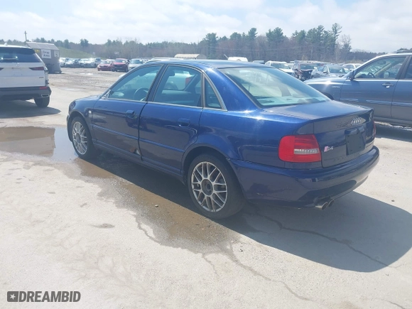 2001 Audi S4 with VIN WAURD68D21A133213, listed as a IAAI auction lot 42040168 with 1 mi miles. Bid and sale history available at carsss.com. Image 3.