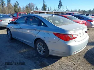 2013 Hyundai Sonata GLS with VIN 5NPEB4AC0DH720603, listed as a IAAI auction lot 41563302 with 155,453 mi miles and . Bid and sale history available at carsss.com. Image 3.