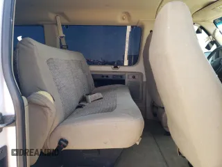 2005 Ford Econoline Passenger XL z VIN 1FBSS31L85HB18484, wystawiony jako Copart lot #54006495 z przebiegiem 109 177 mil mil oraz Szkoda całkowita • Salvage title. Historia ofert i sprzedaży dostępna na DreamBid. Obrazek 11.