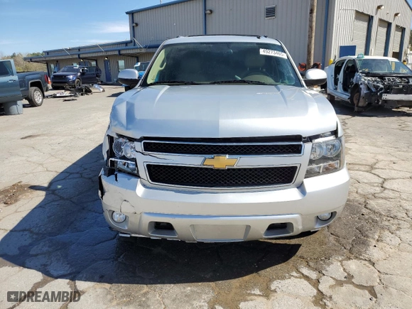 2012 Chevrolet Suburban LT with VIN 1GNSCJE03CR193184, listed as a Copart auction lot 49273465 with 152,876 mi miles and Salvage Title. Bid and sale history available at carsss.com. Image 5.