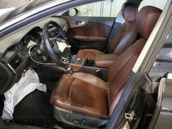 2012 Audi A7 Prestige с VIN WAU3GAFC8CN123100, выставлен на аукционе Copart как лот 59881965 с пробегом 102 213 миль миль и На запчасти • Non repairable. История ставок и продаж доступна на DreamBid. Изображение 7.