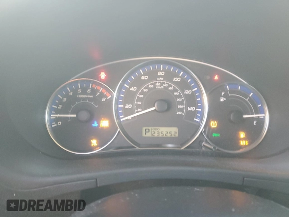 2010 Subaru Forester X with VIN JF2SH6ACXAH754802, listed as a Copart auction lot 42621535 with 235,252 mi miles and Clean title. Bid and sale history available at DreamBid. Image 9.