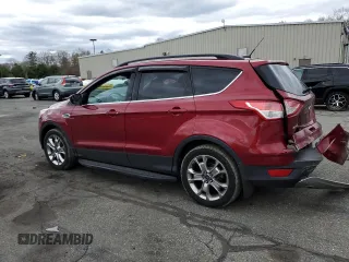 2014 Ford Escape SE z VIN 1FMCU9GX5EUB52229, wystawiony jako Copart lot #53062115 z przebiegiem 180 855 mil mil oraz Szkoda całkowita • Salvage title. Historia ofert i sprzedaży dostępna na DreamBid. Obrazek 2.