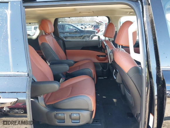 2022 Kia Carnival SX with VIN KNDNE5H34N6189033, listed as a IAAI auction lot 41646273 with 28,239 mi miles. Bid and sale history available at carsss.com. Image 8.