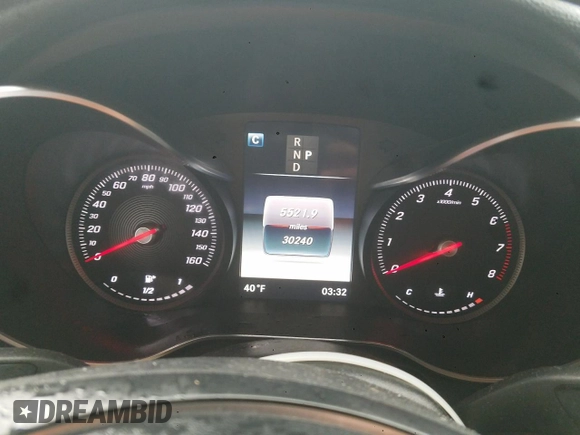 2019 Mercedes-Benz GLC with VIN WDC0G4KB2KV142335, listed as a Copart auction lot 70505462 with 30,240 mi miles. Bid and sale history available at carsss.com. Image 9.