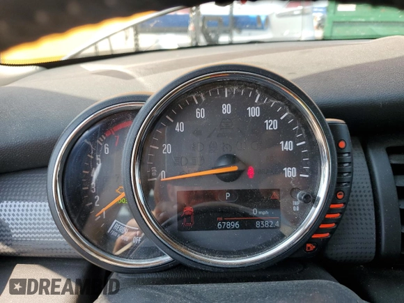 2016 MINI Hardtop с VIN WMWXP5C52G2D15783, выставлен на аукционе Copart как лот 60266515 с пробегом 67 896 миль миль и Чистый • Clean title. История ставок и продаж доступна на DreamBid. Изображение 9.