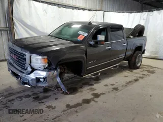 2015 GMC Sierra 2500HD available WiFi SLT with VIN 1GT12ZE8XFF567498, listed as a Copart auction lot 79688144 with 0 mi miles and Clean Title. Bid and sale history available at carsss.com. Image 1.