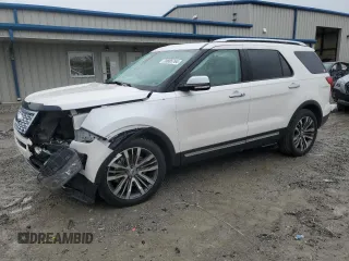 2017 Ford Explorer Platinum z VIN 1FM5K8HTXHGB89252, wystawiony jako Copart lot #78885764 z przebiegiem 104 205 mil mil oraz Szkoda całkowita • Salvage title. Historia ofert i sprzedaży dostępna na DreamBid. Obrazek 1.